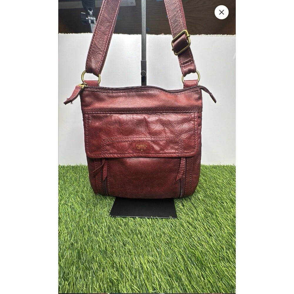 FOSSIL Leather Crossbody Shoulder Bag Purse Burgundy Red Y2K